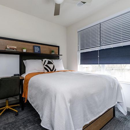 Yugo Guest Suites Urbana Zewnętrze zdjęcie