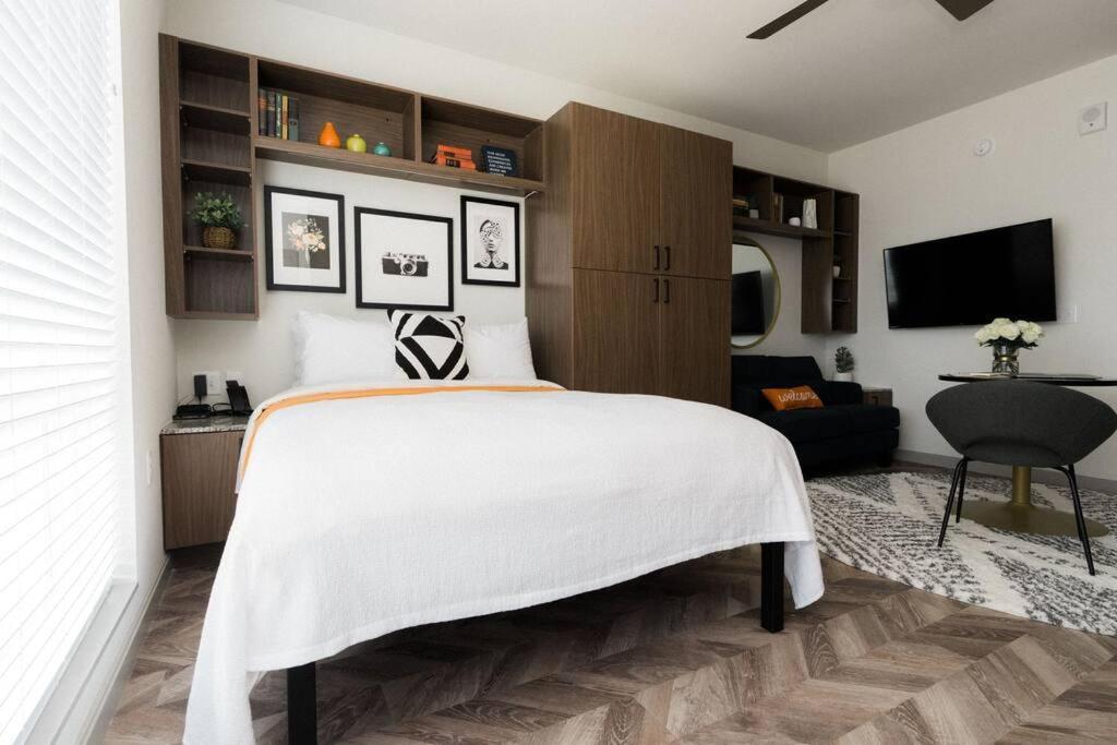 Yugo Guest Suites Urbana Zewnętrze zdjęcie