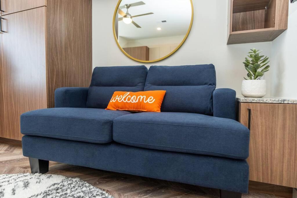 Yugo Guest Suites Urbana Zewnętrze zdjęcie